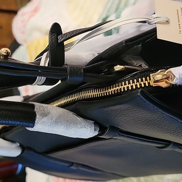 NWT Stunning Radley Pebbled Black Albert Street Bag - Picture 5 of 7